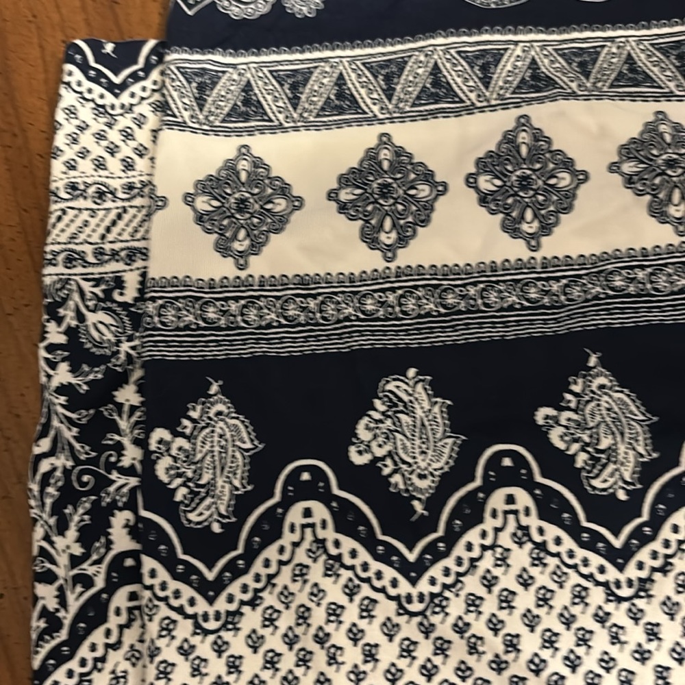 ⭐️2/$10 - Joyce Leslie Pants - Picture 2 of 4